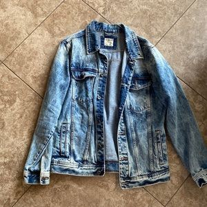 Pull & Bear men Jean jacket - size L